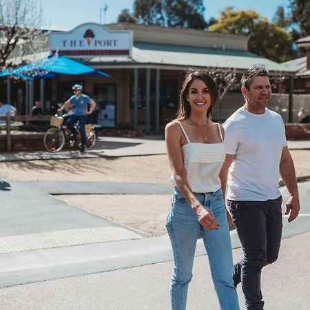 Bridges On Meninya Motel & Apartments Moama Εξωτερικό φωτογραφία