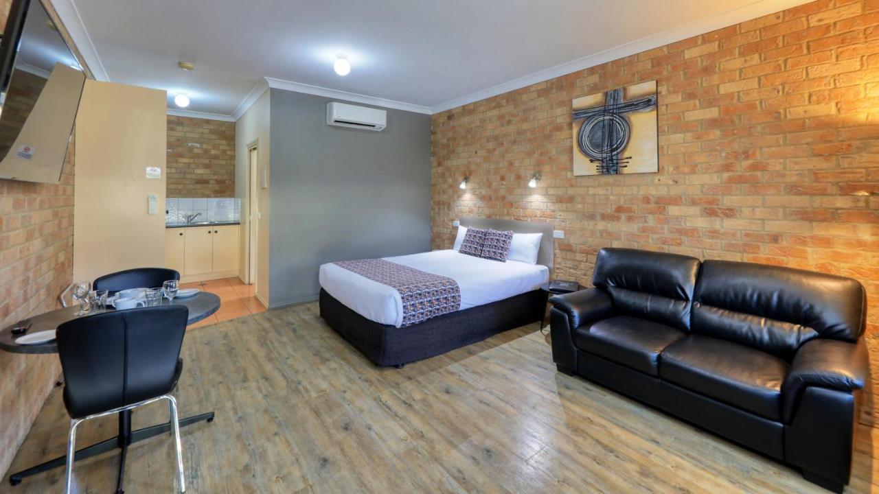 Bridges On Meninya Motel & Apartments Moama Εξωτερικό φωτογραφία