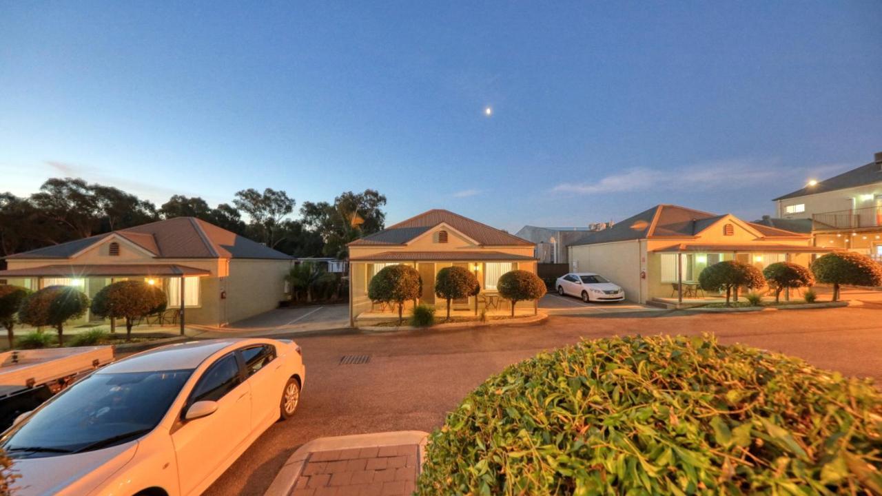 Bridges On Meninya Motel & Apartments Moama Εξωτερικό φωτογραφία